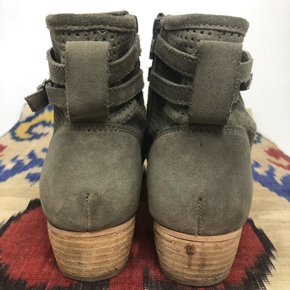 Seychelles Ankle Booties - Picture 6 of 15